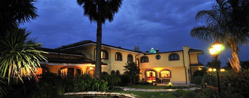La Locanda Del Cavaliere Borgo Montello 外观 照片