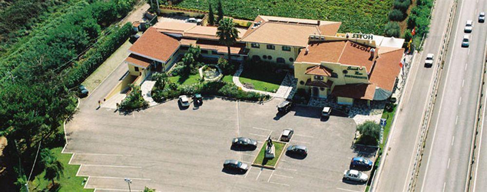 La Locanda Del Cavaliere Borgo Montello 外观 照片